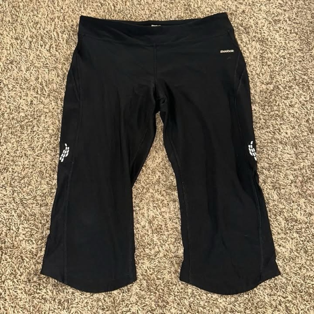 Reebok Black Athletic Capris